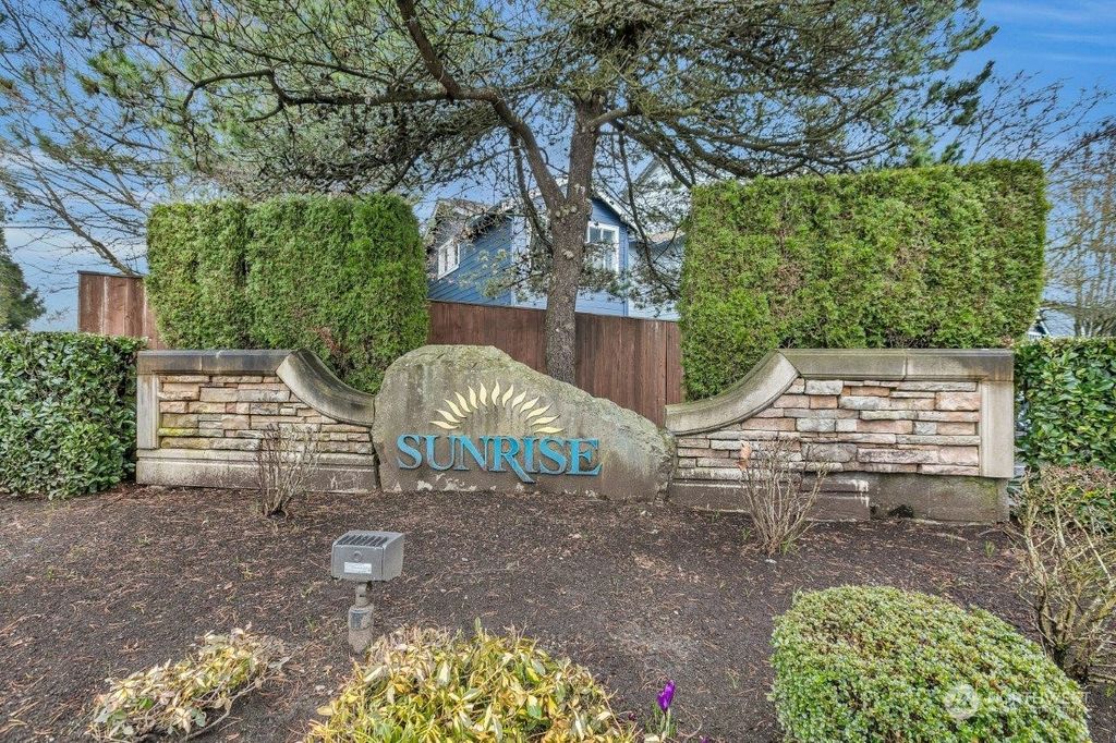 Photo of 10825 SE 200th Street #A 204, Kent, WA 98031 (MLS # 2218381)