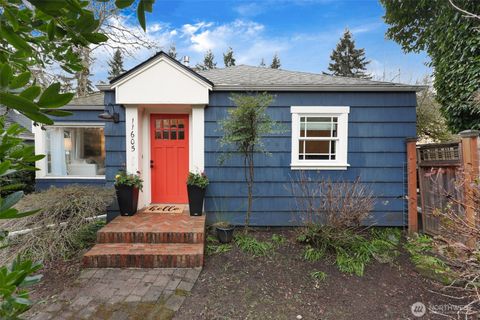 Photo of 11605 Meridian Avenue N, Seattle, WA 98133 (MLS # 2494506)