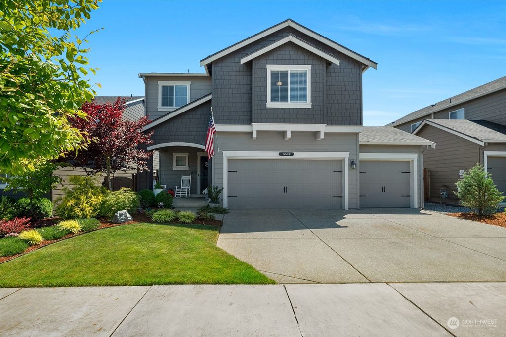 Photo of 6530 281st Place NW, Stanwood, WA 98292 (MLS # 2126477)