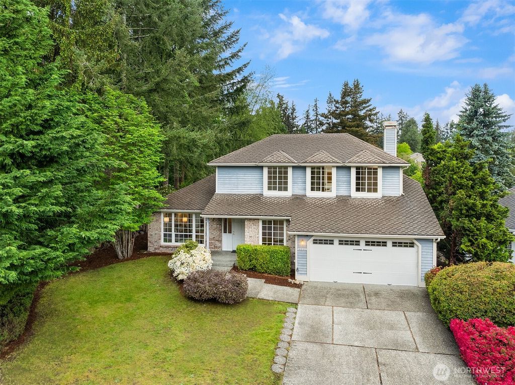 Photo of 24346 SE 43rd Place, Sammamish, WA 98029 (MLS # 2523907)