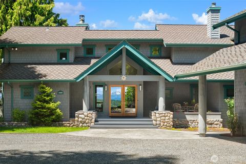 18005 Thorsen Road SW Vashon WA 98070