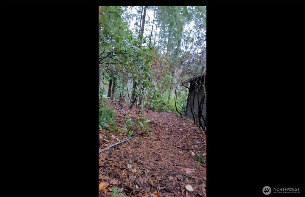 Photo of 25601 SE 30TH Street N, Sammamish, WA 98075 (MLS # 2502188)