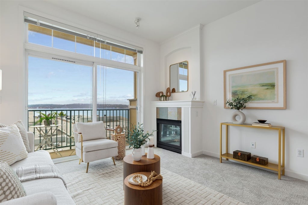 Photo of 530 4th Avenue W #508, Seattle, WA 98119 (MLS # 2598385)