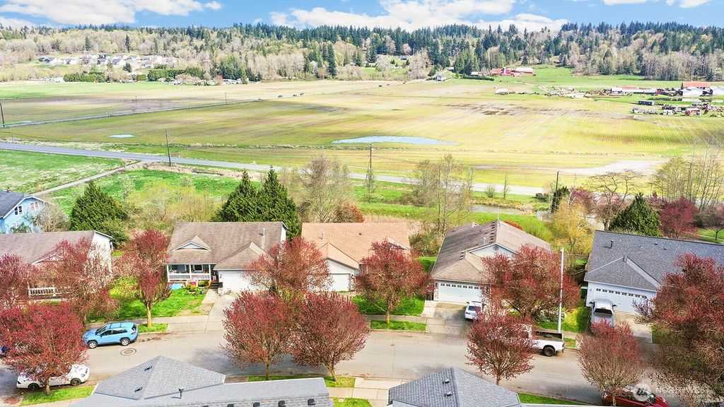 Photo of 10511 66th Avenue NE, Marysville, WA 98270 (MLS # 2504039)