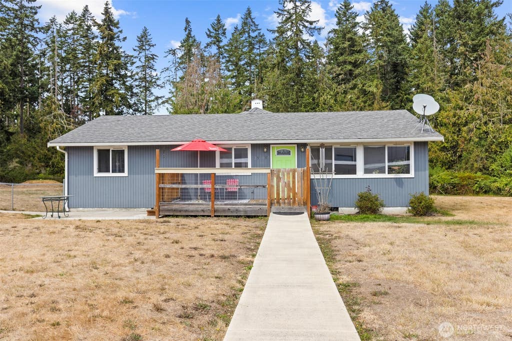 Photo of 259457 HWY 101, Sequim, WA 98382 (MLS # 2574764)