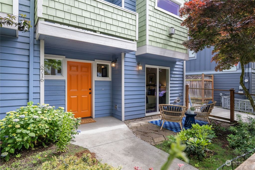 Photo of 6716 Alonzo Avenue NW, Seattle, WA 98117 (MLS # 2241788)