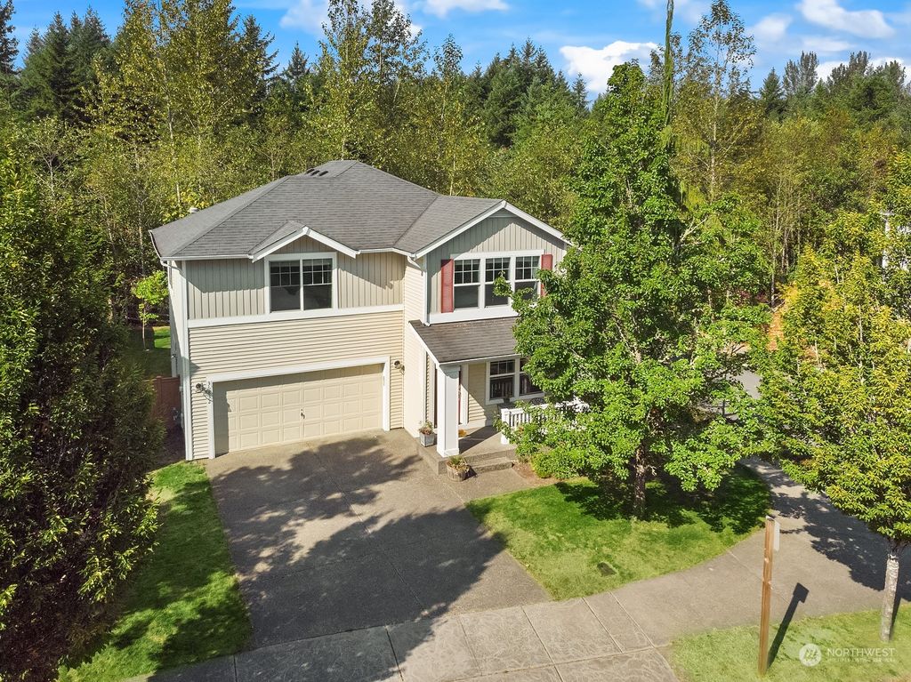 Photo of 36832 SE Braeburn Street, Snoqualmie, WA 98065 (MLS # 1998539)