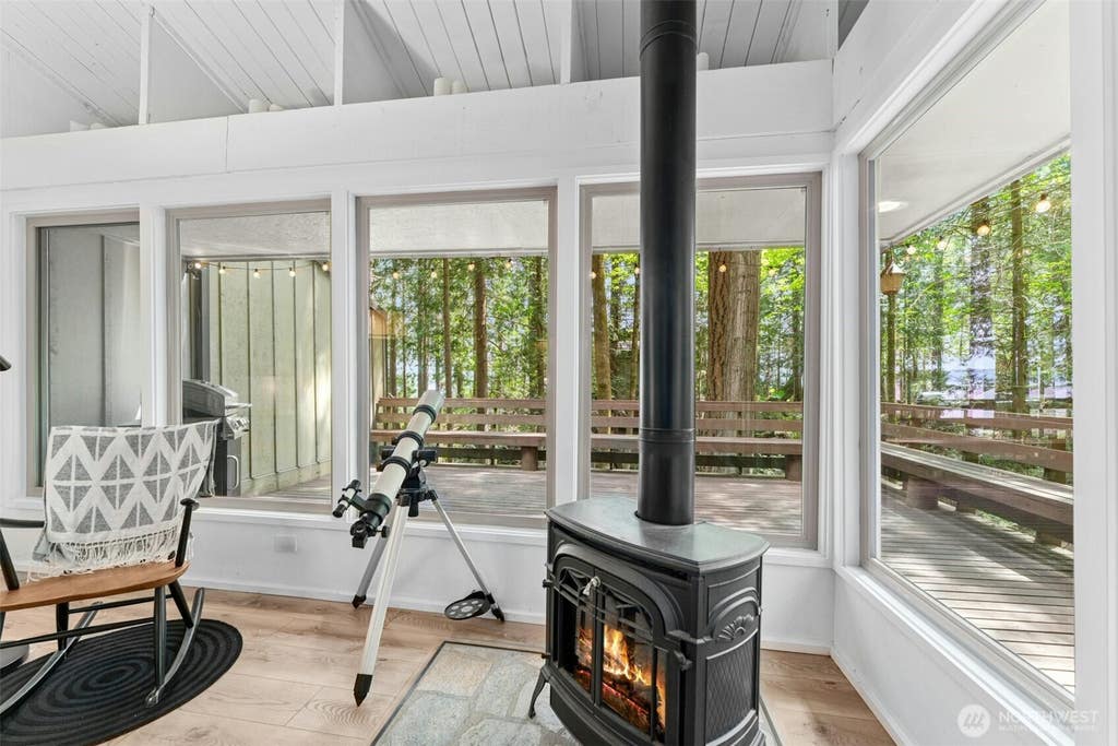 Photo of 201 E Cutty Sark Drive, Shelton, WA 98584 (MLS # 2563629)