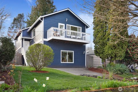 Photo of 7737 12th Avenue SW, Seattle, WA 98106 (MLS # 2499787)