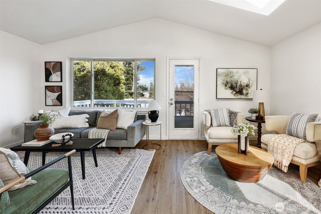 Photo of 7737 12th Avenue SW, Seattle, WA 98106 (MLS # 2499787)