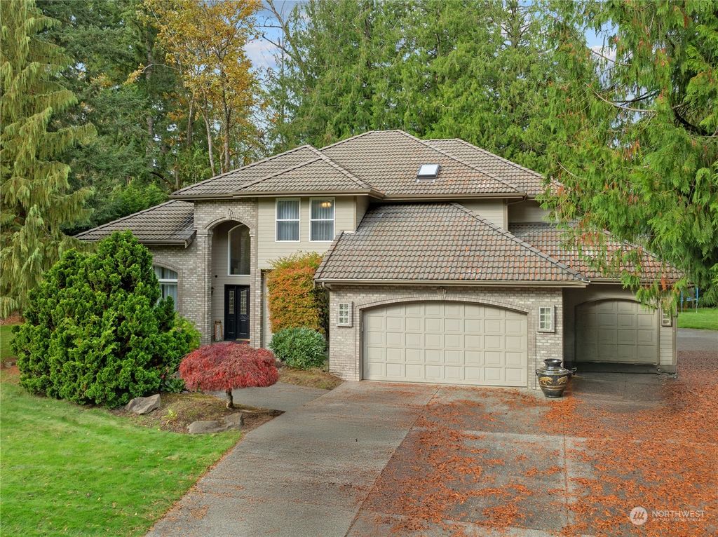 Photo of 24239 242nd Way SE, Maple Valley, WA 98038 (MLS # 2307051)