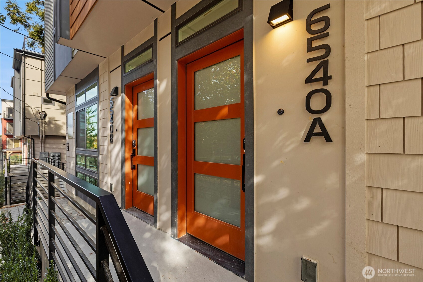 6540 Latona Avenue NE