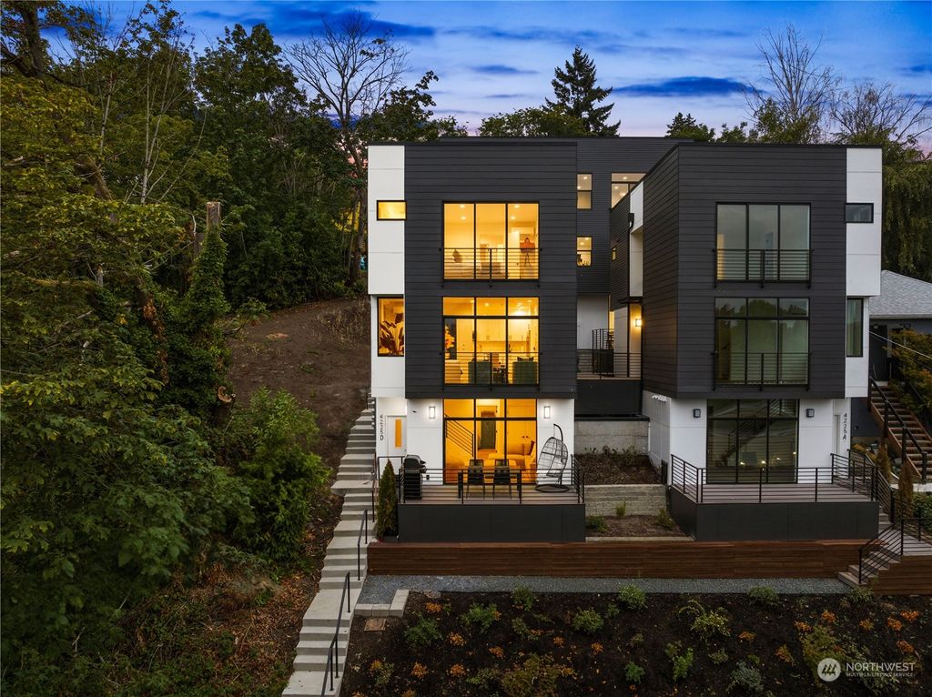 Photo of 4225 D Letitia Avenue S, Seattle, WA 98118 (MLS # 2177490)