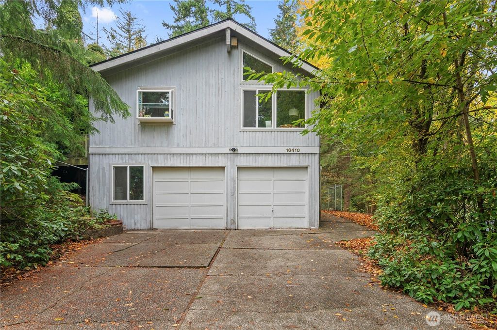 Photo of 16410 60th Avenue W, Lynnwood, WA 98037 (MLS # 2452317)