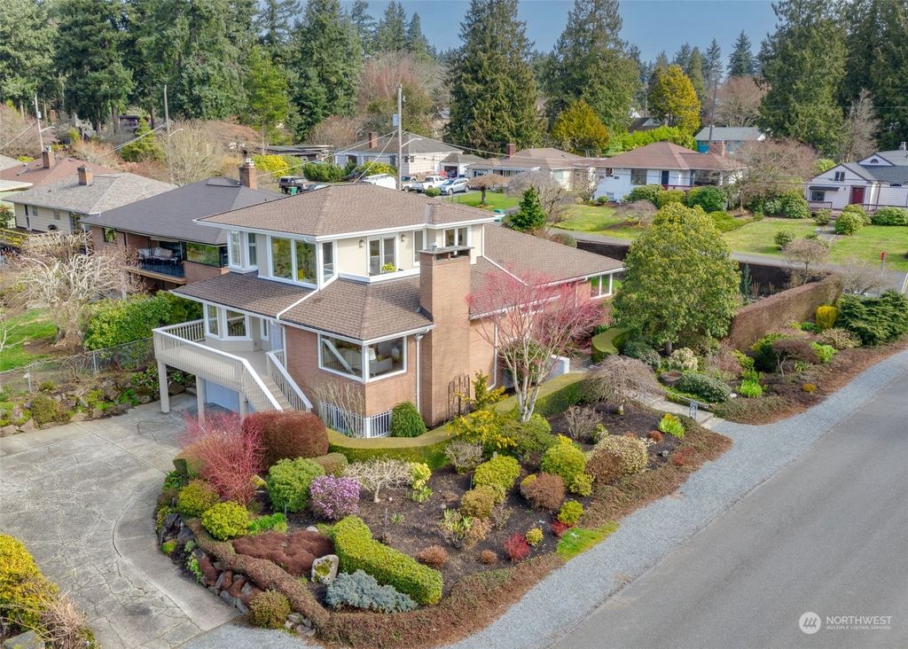 Photo of 606 NW 132nd Street, Seattle, WA 98177 (MLS # 2210352)