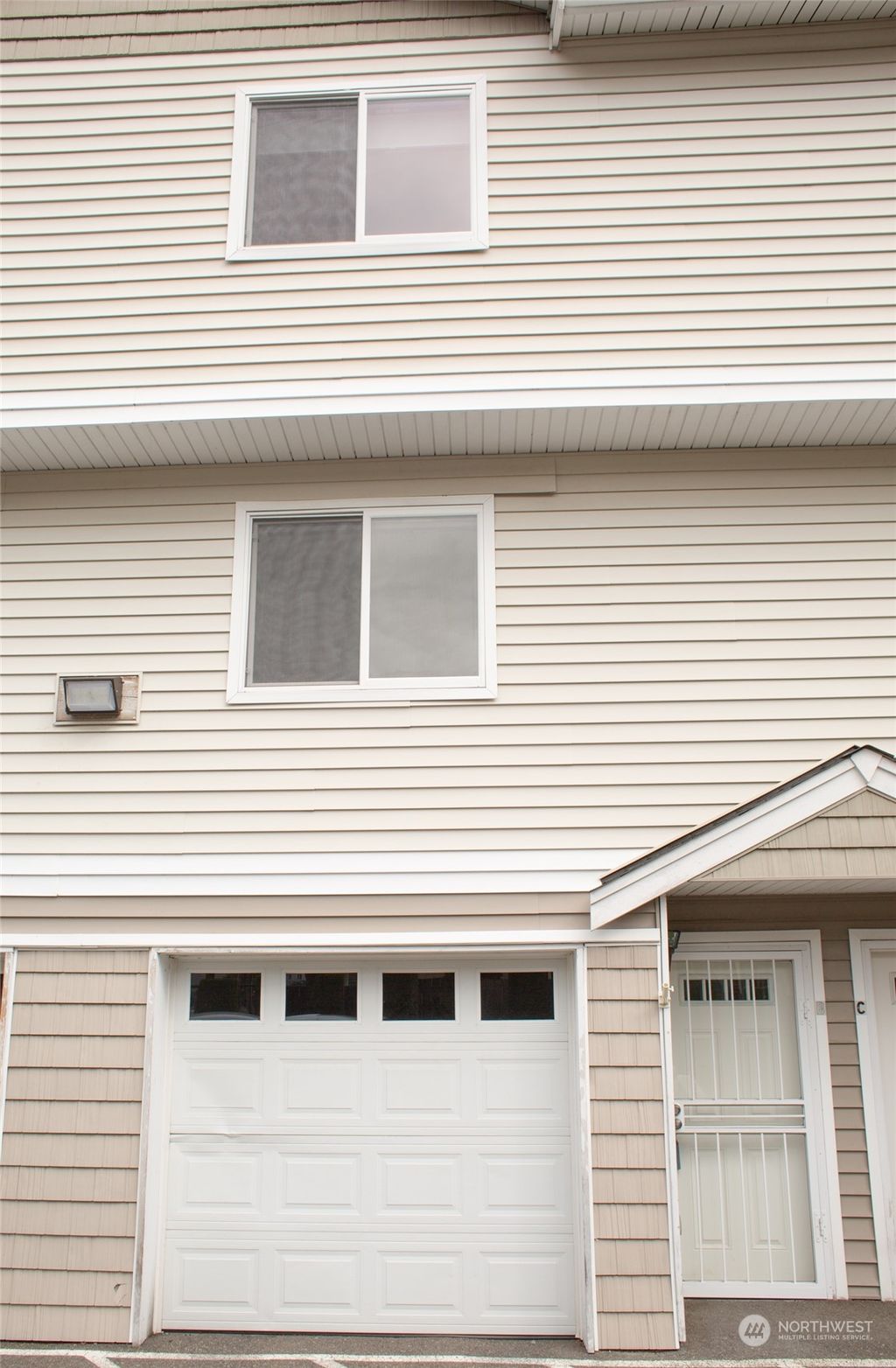 Photo of 6905 Rainier Drive E #2B, Everett, WA 98203 (MLS # 2161278)