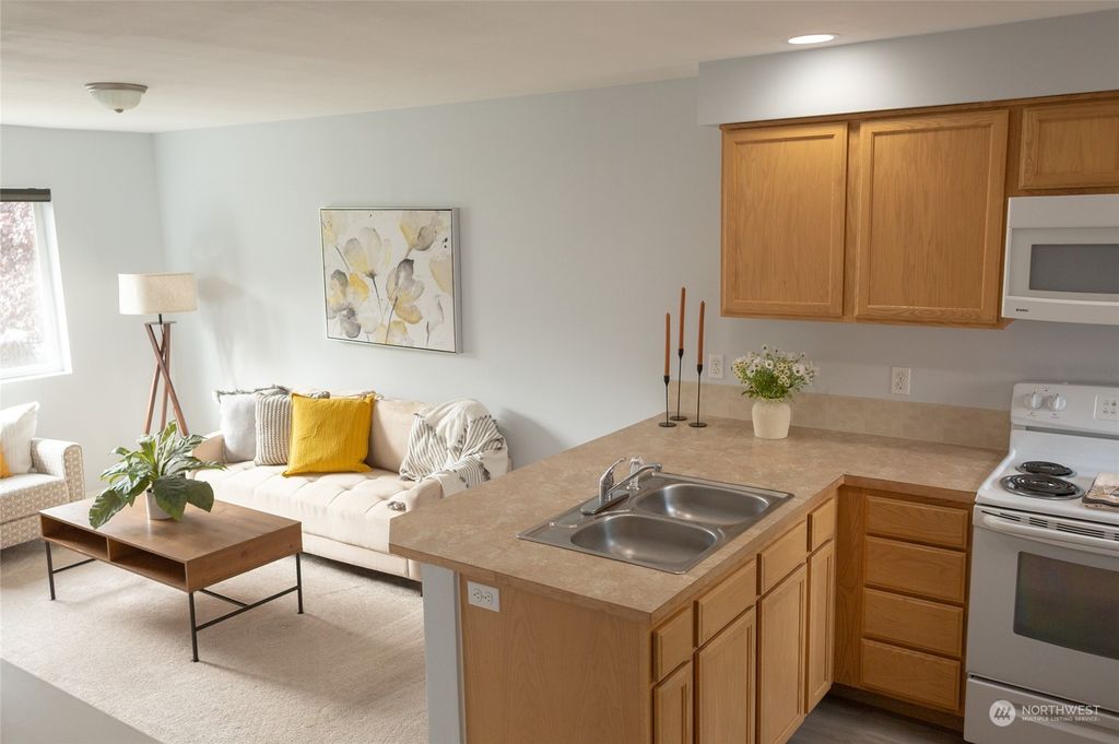 Photo of 6905 Rainier Drive E #2B, Everett, WA 98203 (MLS # 2161278)