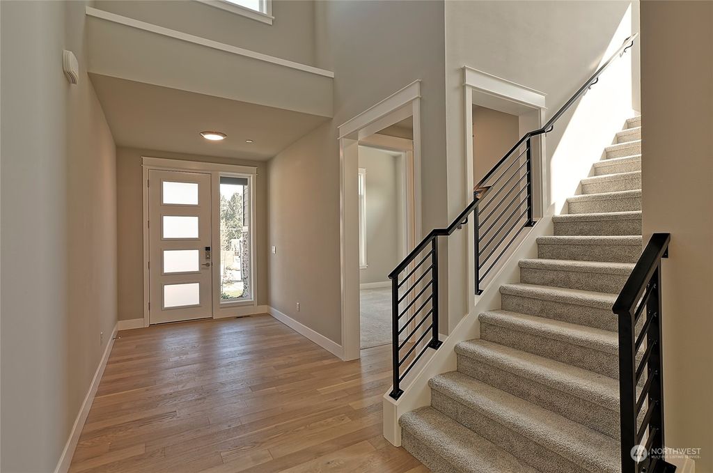 Photo of 23206 15th Avenue SE, Bothell, WA 98021 (MLS # 1999161)