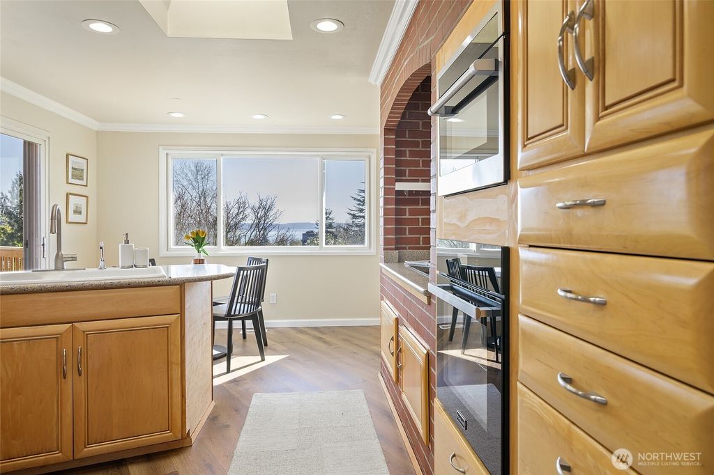 Photo of 20910 9th Avenue S, Des Moines, WA 98198 (MLS # 2505057)