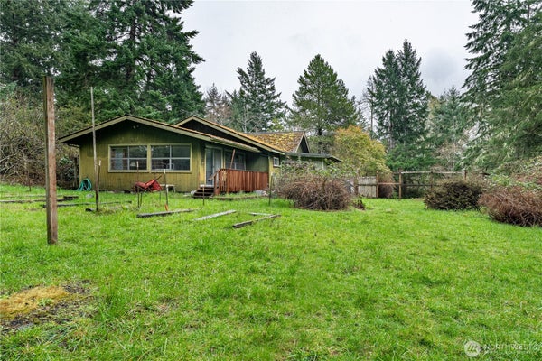 402 E MADRONA BLVD NW, LAKEBAY, WA 98349 - Image e62dc8275fb154a4e691b892d2884b57/20507284