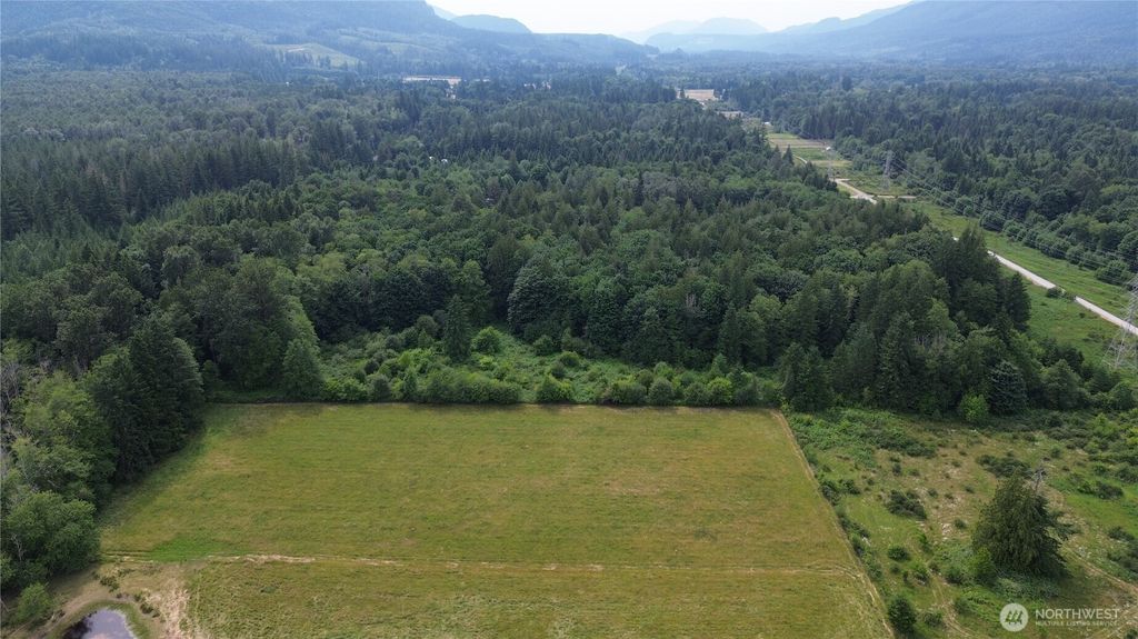 Photo of 400 State Route 530, Arlington, WA 98223 (MLS # 2404234)