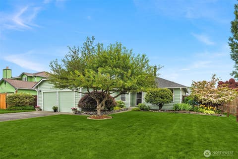 Photo of 28010 129th Place SE, Kent, WA 98030 (MLS # 2549866)