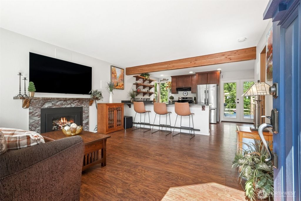 Photo of 27301 226th Avenue SE, Maple Valley, WA 98038 (MLS # 2390403)