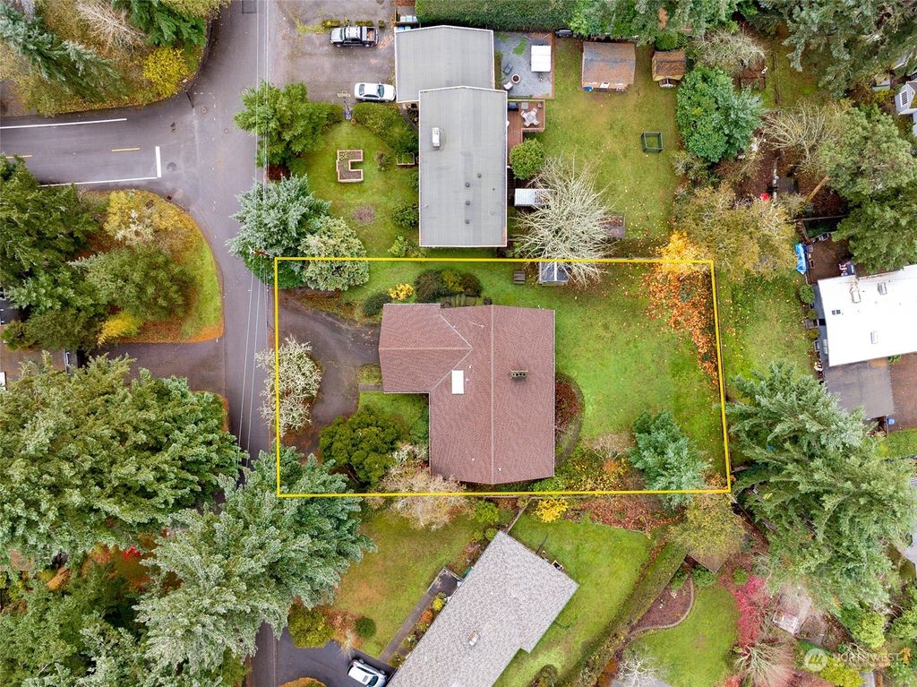 Photo of 18905 8th Avenue SW, Normandy Park, WA 98166 (MLS # 2182232)