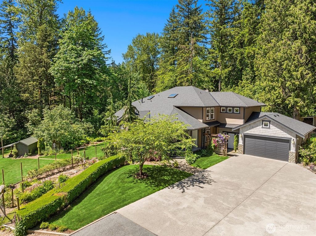 Photo of 17833 236th Place NE, Woodinville, WA 98077 (MLS # 2385005)