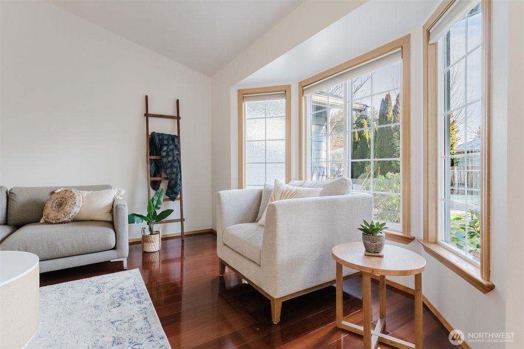 Photo of 585 Poplar Place, Burlington, WA 98233 (MLS # 2471004)