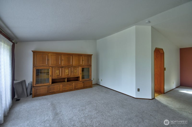 1949 51st Avenue SE