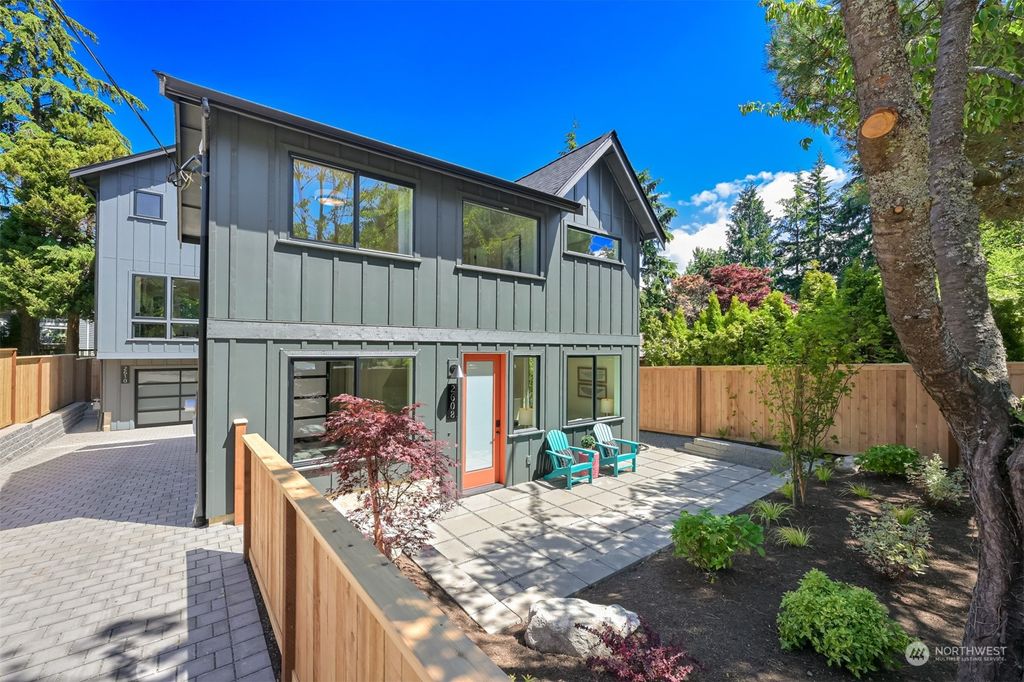 Photo of 2608 NW 98th Street, Seattle, WA 98117 (MLS # 2251769)