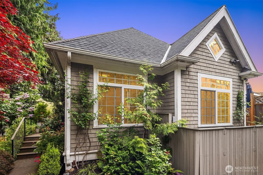 Photo of 2511 E Roy Street, Seattle, WA 98112 (MLS # 2520711)