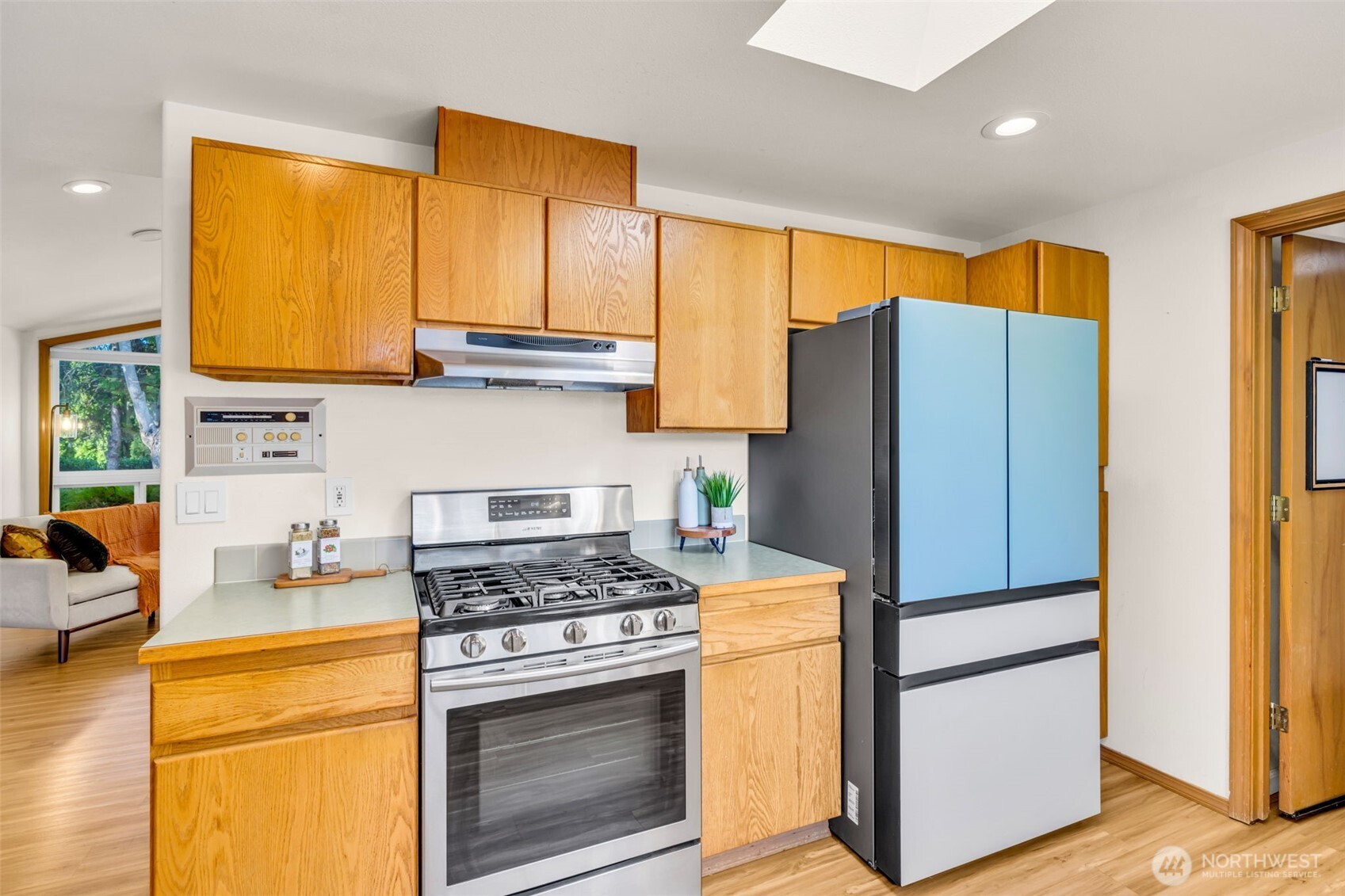 Bonney Lake, Washington 98391, United States, 3 Bedrooms Bedrooms, ,3 BathroomsBathrooms,Residential,Active,228505