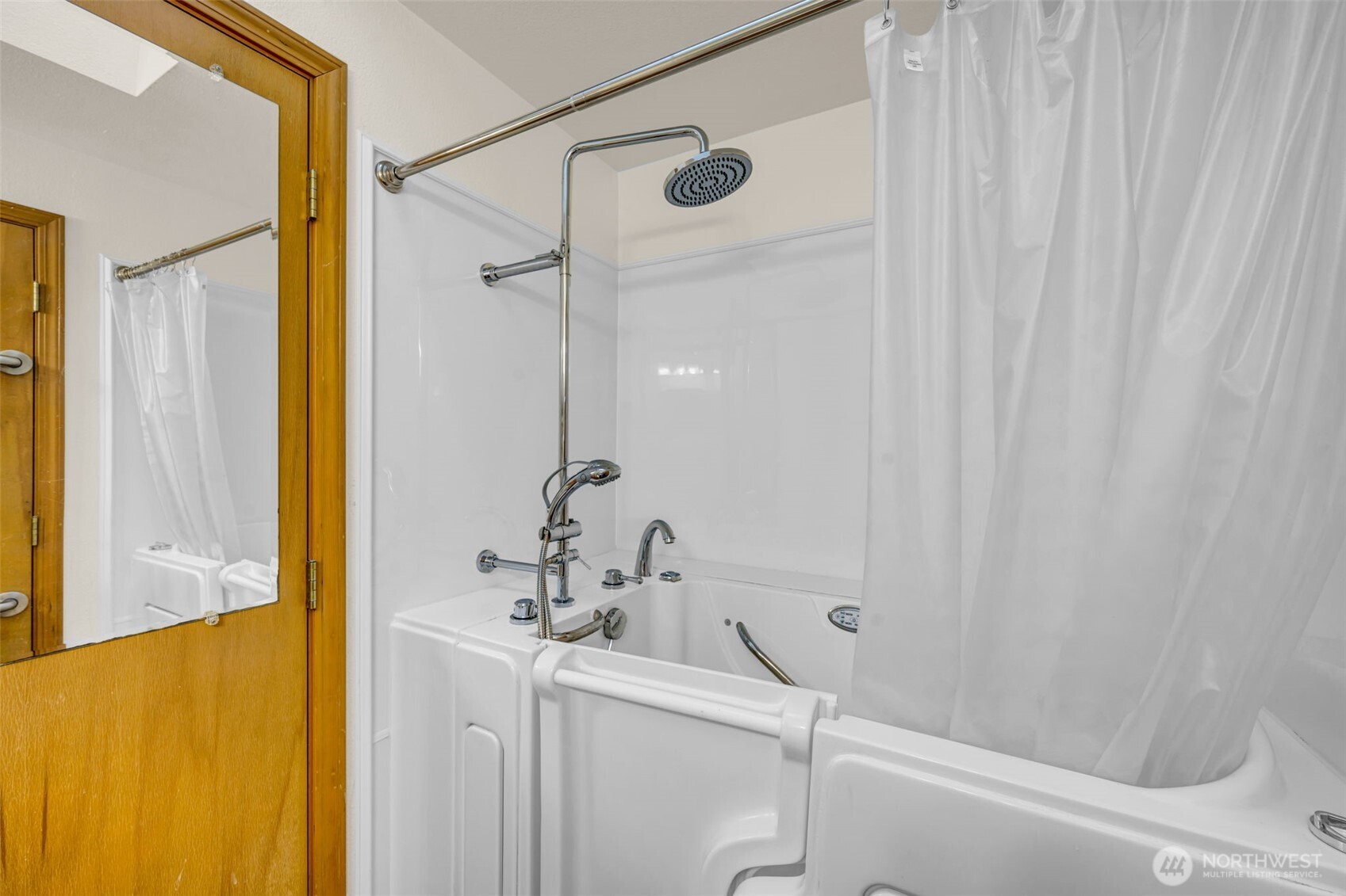 Bonney Lake, Washington 98391, United States, 3 Bedrooms Bedrooms, ,3 BathroomsBathrooms,Residential,Active,228505