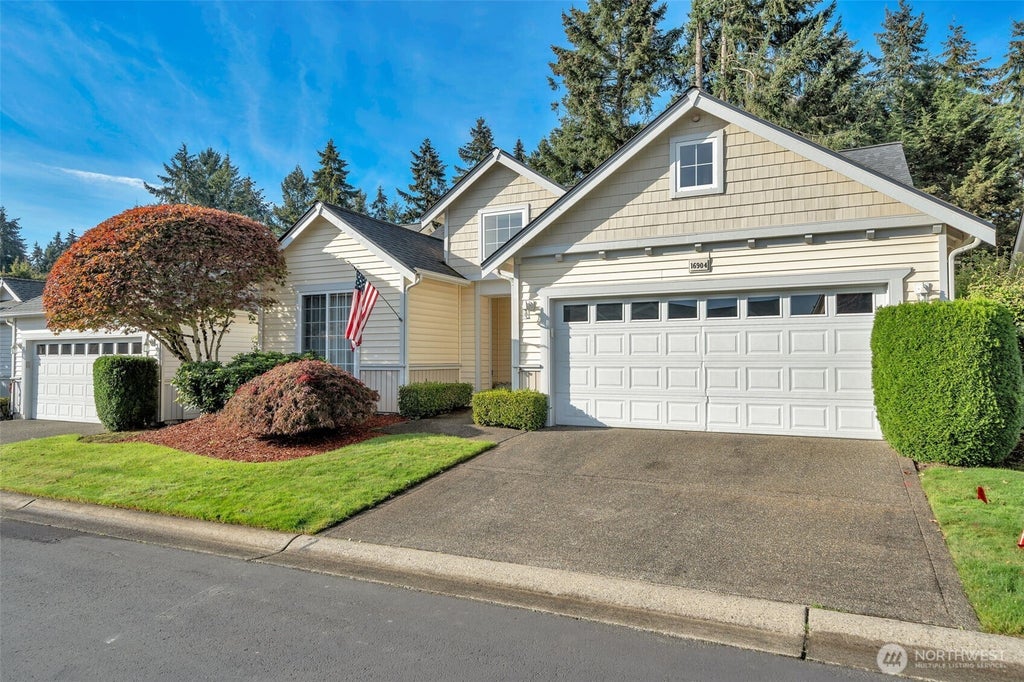 Photo of 16904 91st Avenue E, Puyallup, WA 98375 (MLS # 2589183)