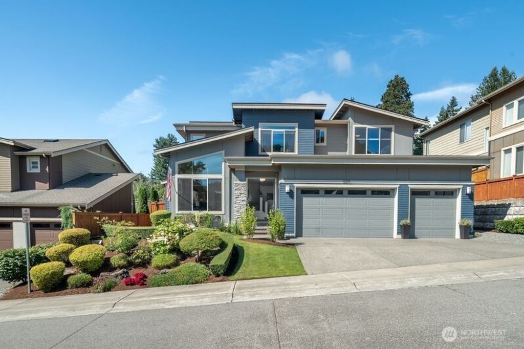 Photo of 18853 41st Place S, SeaTac, WA 98188 (MLS # 2401603)