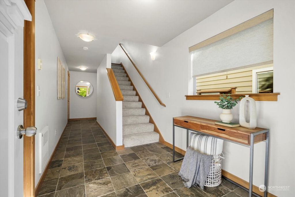 Photo of 6526 42nd Avenue SW #B, Seattle, WA 98136 (MLS # 2294878)
