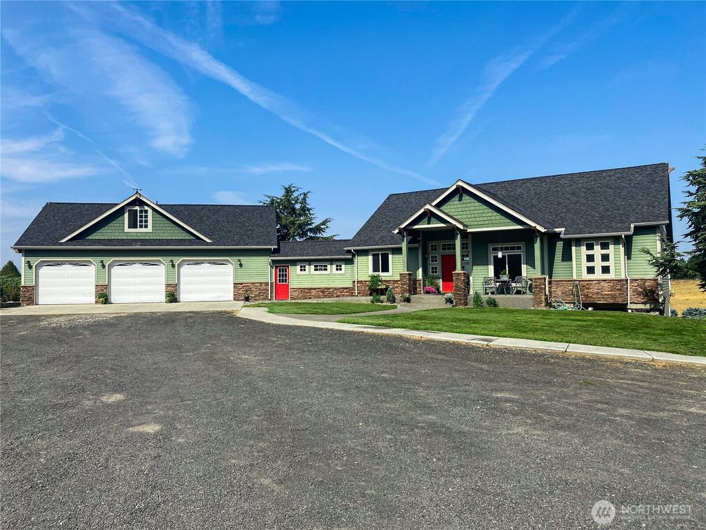 Photo of 55776 Bay Area Drive, Electric City, WA 99123 (MLS # 2486312)