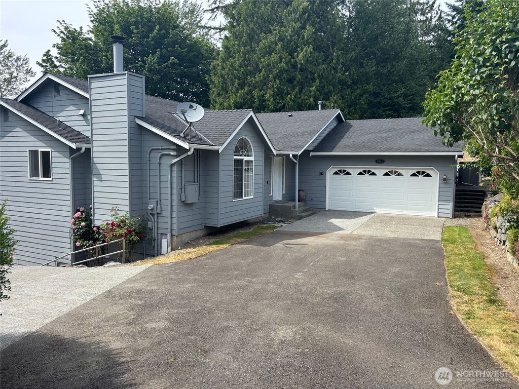 Photo of 8918 173RD Avenue SE, Snohomish, WA 98290 (MLS # 2395222)