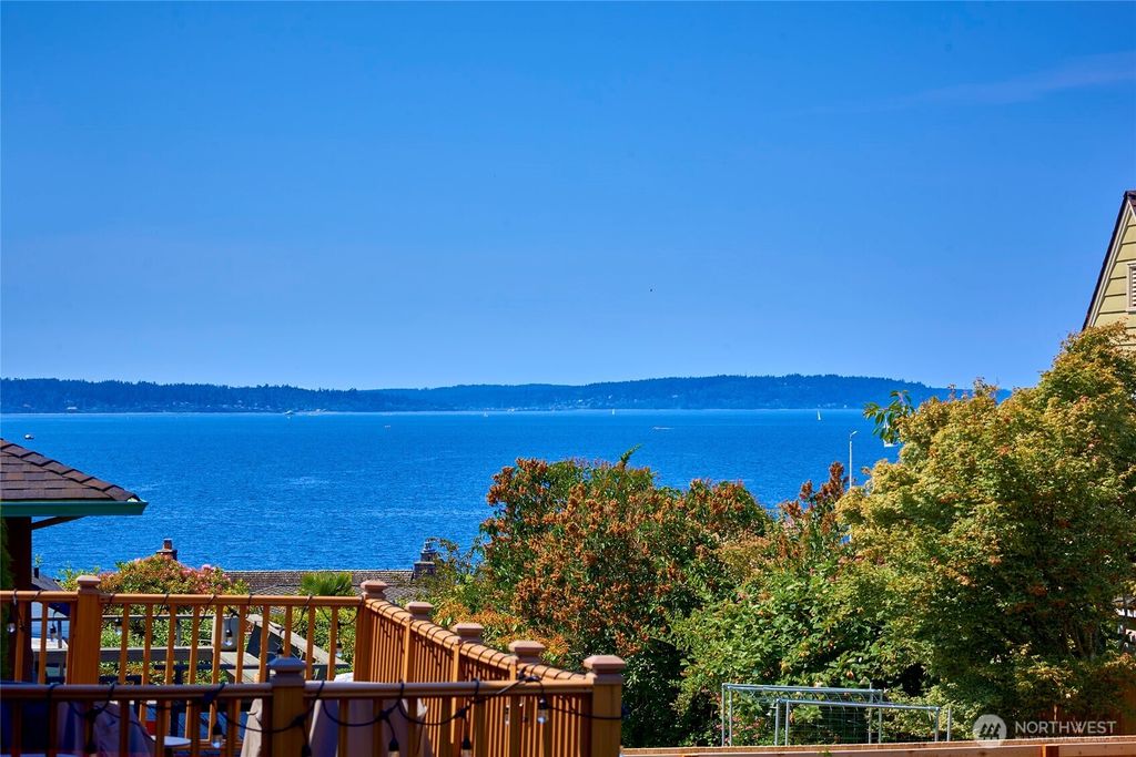 Photo of 2410 NW Neptune Place, Seattle, WA 98117 (MLS # 2393498)