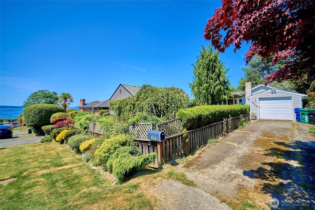 Photo of 2410 NW Neptune Place, Seattle, WA 98117 (MLS # 2393498)