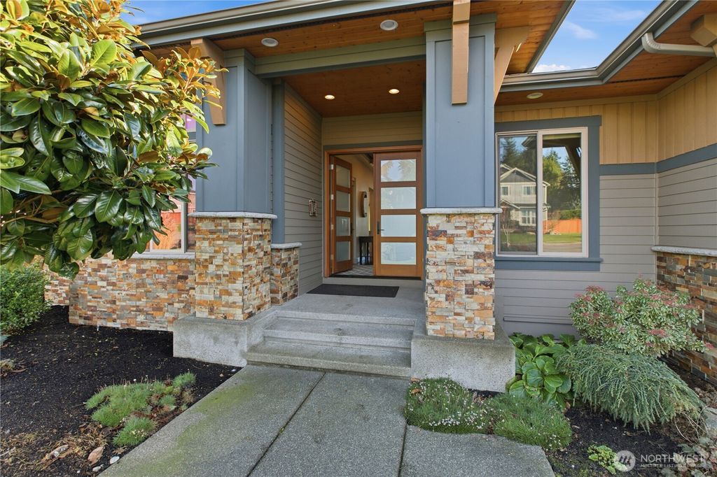 Photo of 10911 Shawnee Road E, Puyallup, WA 98374 (MLS # 2461507)