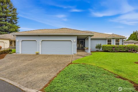 Photo of 308 NW 95th Circle CIR, Vancouver, WA 98665 (MLS # 2509845)
