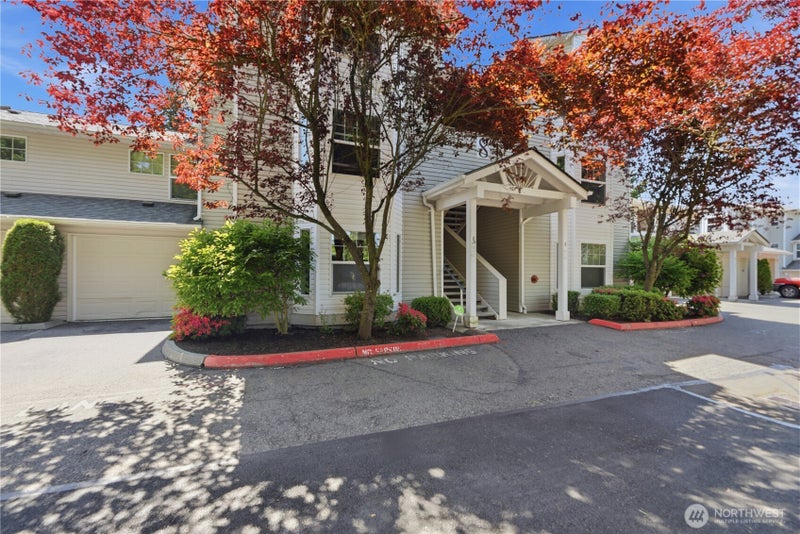2001 120th Place SE 8-103