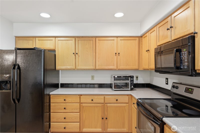 2001 120th Place SE 8-103