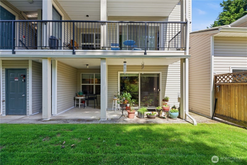 2001 120th Place SE 8-103