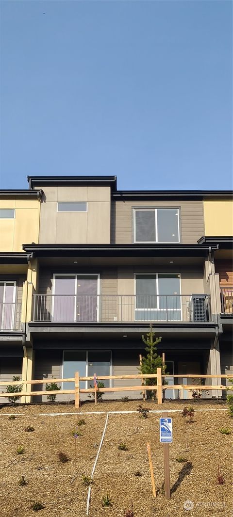 13215 NE 127th Court Unit D, Kirkland, WA 98034 - MLS#: 2269810