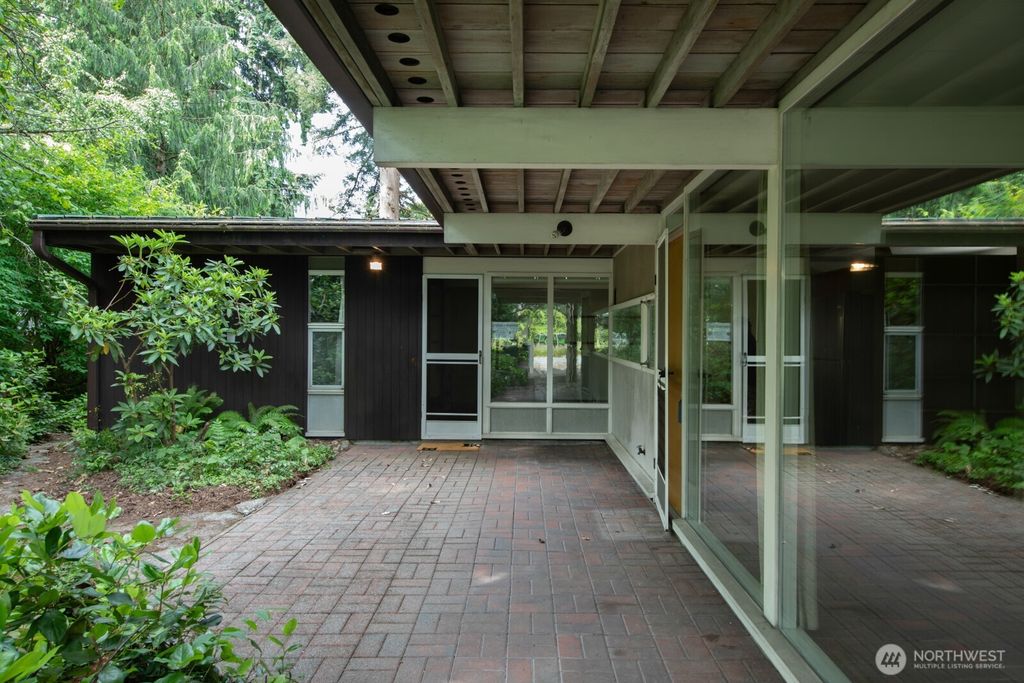 Photo of 13017 1st Avenue NE, Seattle, WA 98125 (MLS # 2396704)