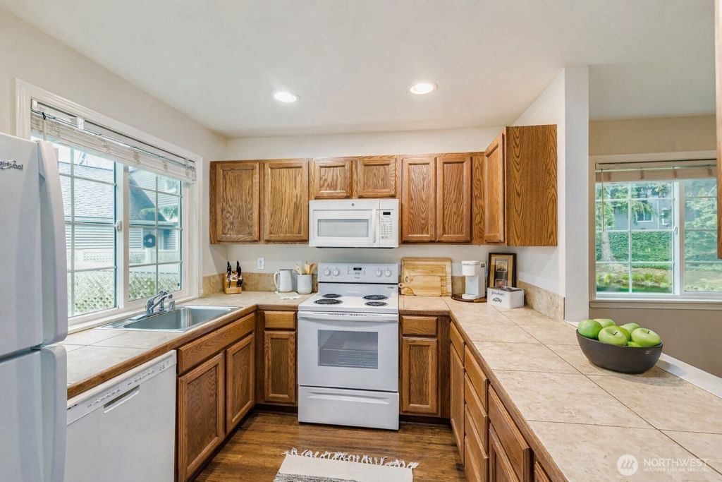 Photo of 11626 Admiralty Way #A, Everett, WA 98204 (MLS # 2436477)